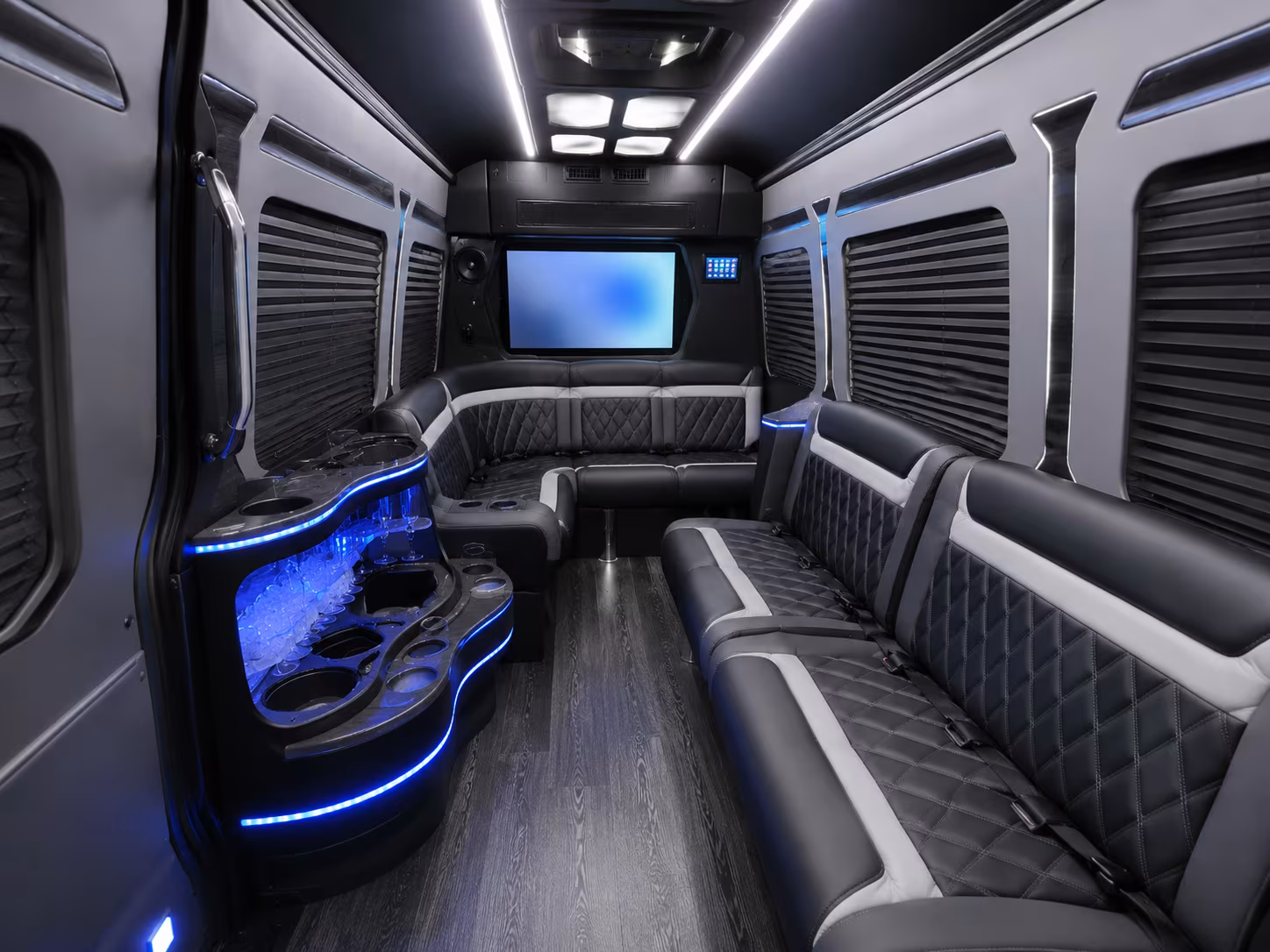 blog rent a bus to hard rock stadium hero
