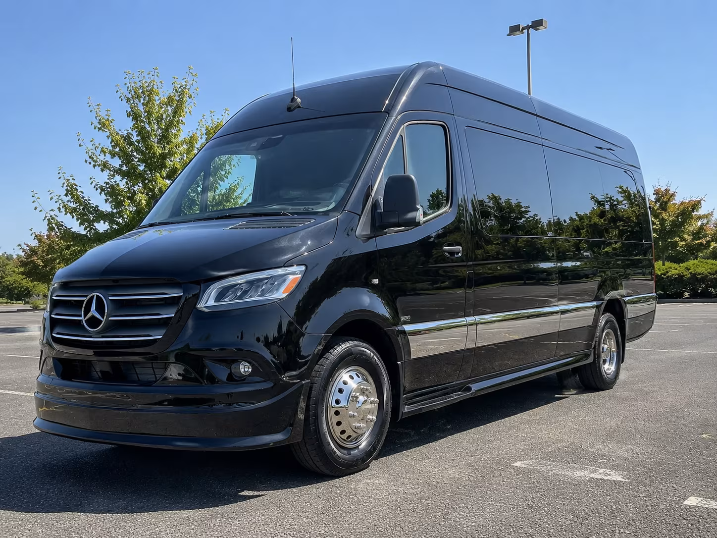 book a bus for your next corporate event 3