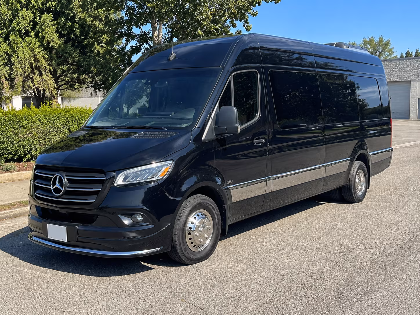 book a bus for your next prom 5