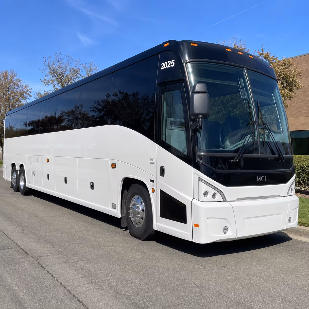 charter buses for large group wine events and brewery tours in broward county