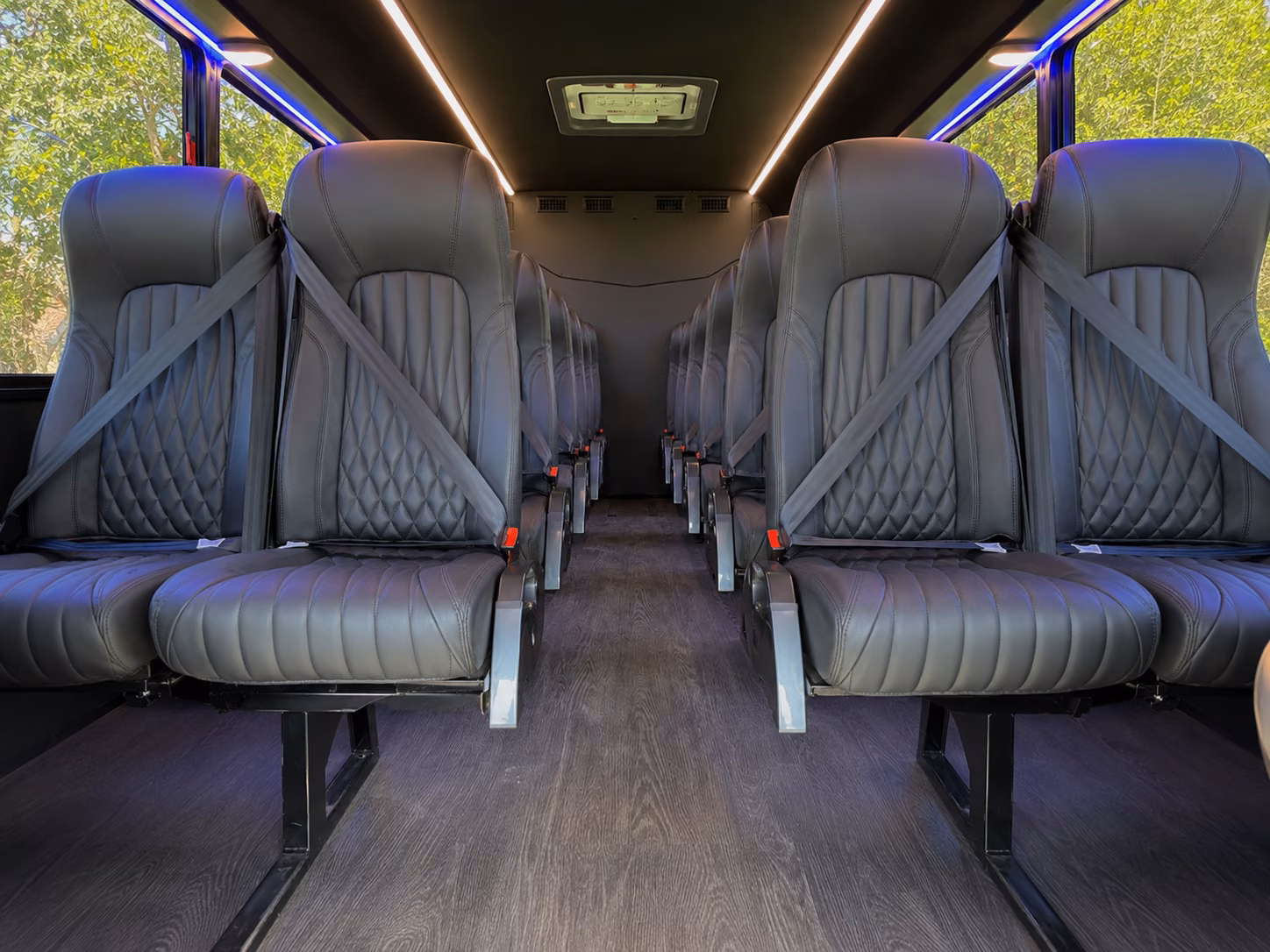 minibus rentals for pembroke pines wedding party transportation