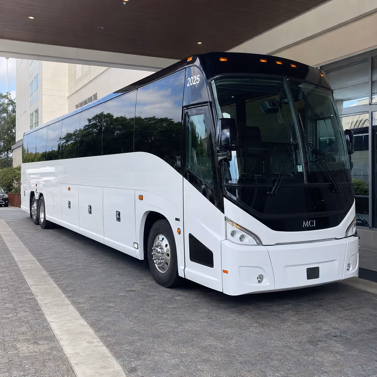 pembroke pines 54 passenger charter bus