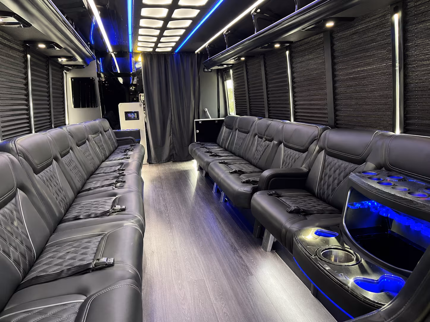 pembroke pines holiday party bus rental