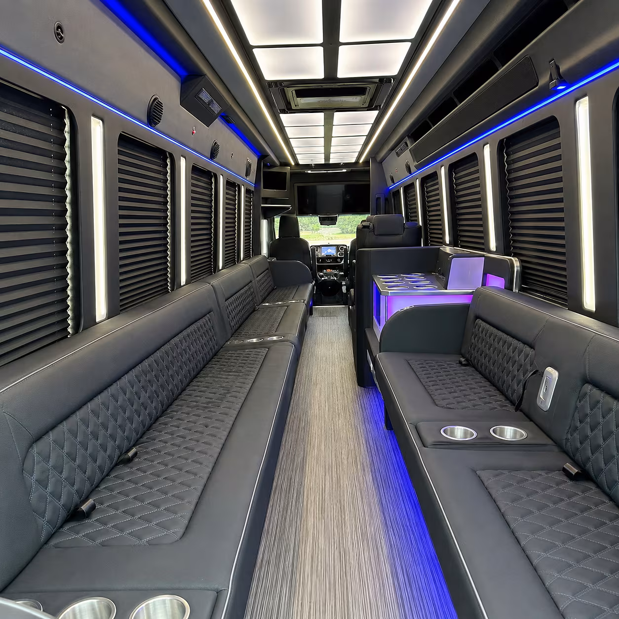 pub crawl and night out buses in pembroke pines